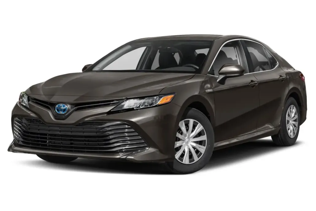 2020 Toyota Camry Hybrid LE photo 1