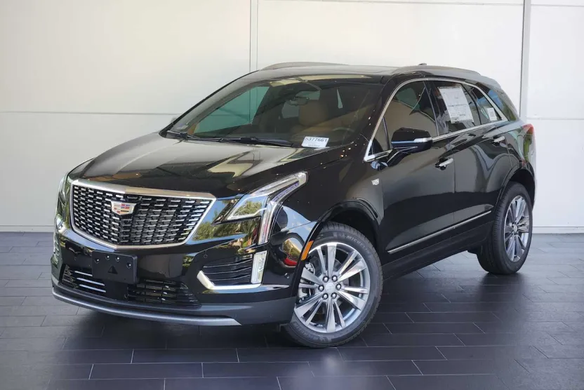 2025 Cadillac XT5 Premium Luxury photo 1