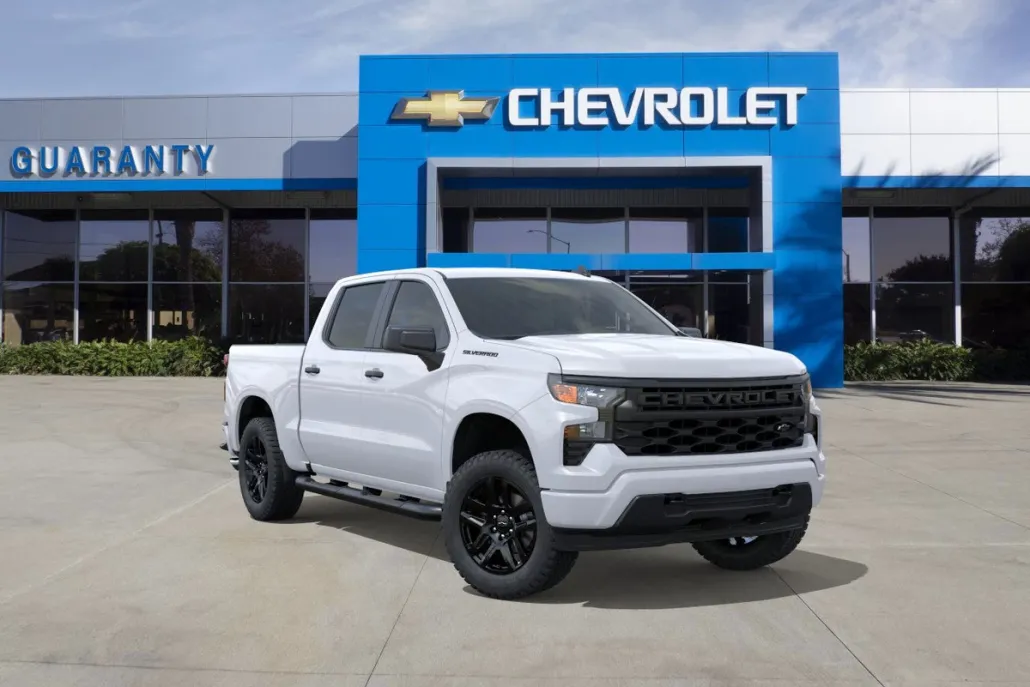 2026 Chevrolet Silverado 1500 Custom photo 1