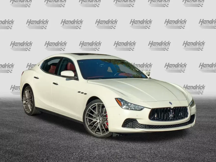 2017 Maserati Ghibli S photo 1