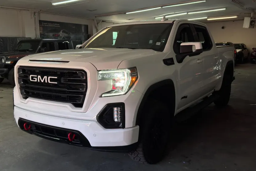 2020 Gmc Sierra 1500 AT4 photo 1