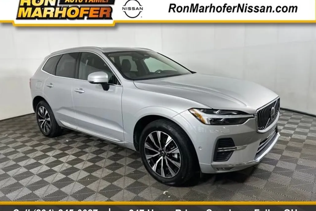 2023 Volvo XC60 B5 Plus photo 1