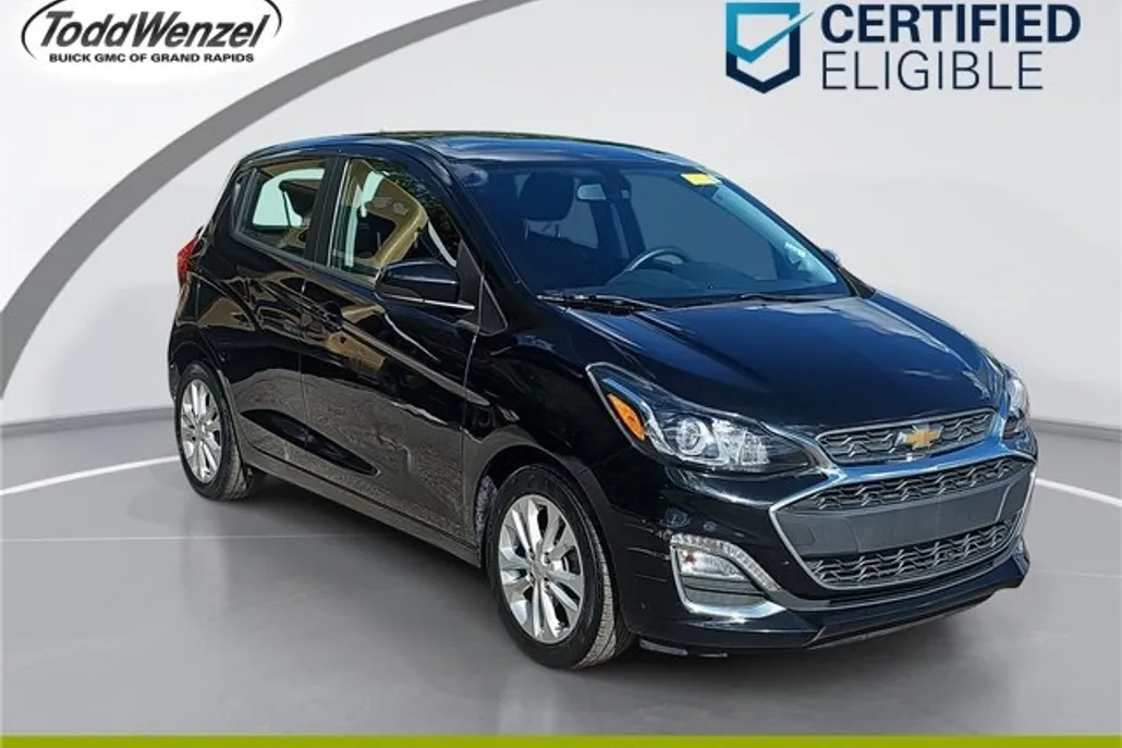 2020 Chevrolet Spark 1LT LT photo 1