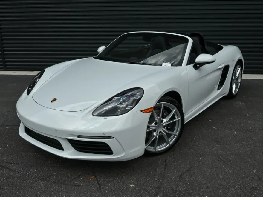 2025 Porsche Boxster photo 1