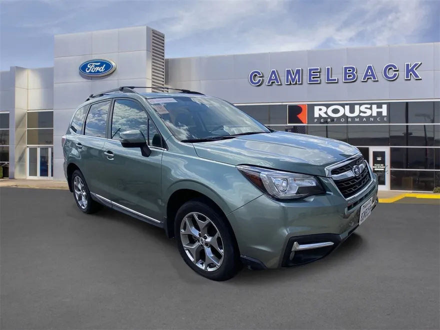 2017 Subaru Forester 2.5i Touring photo 1