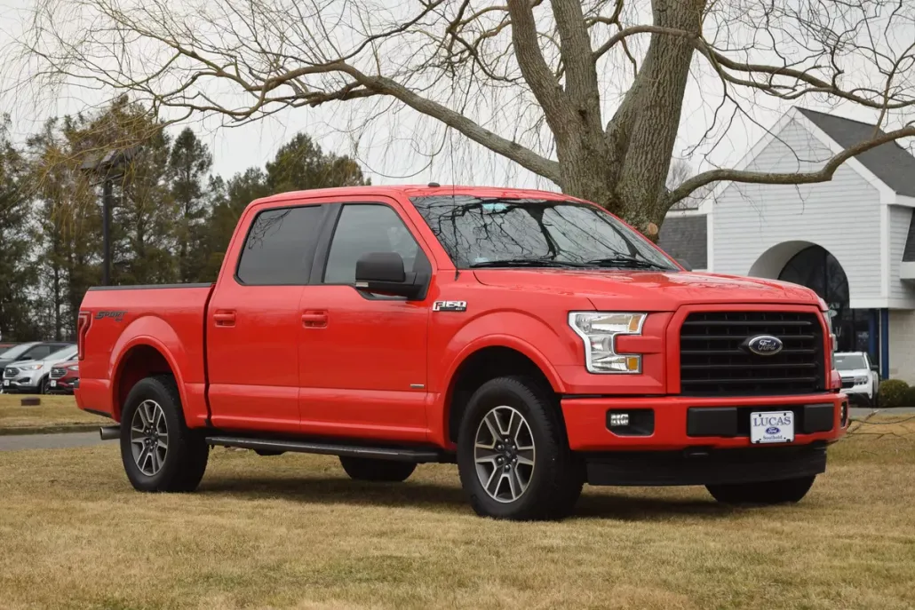 2017 Ford F-150 XLT photo 1