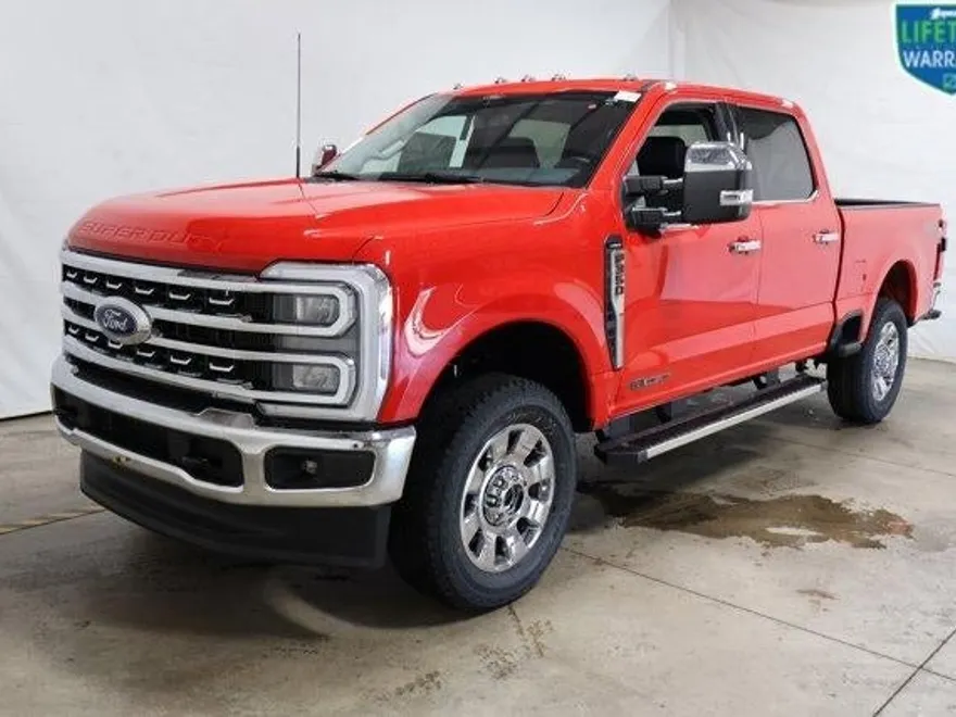 2026 Ford F-350 Lariat photo 1