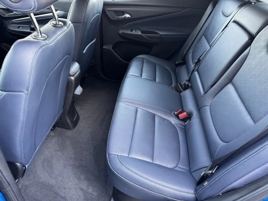 2023 Chevrolet Bolt EUV Premier photo 1