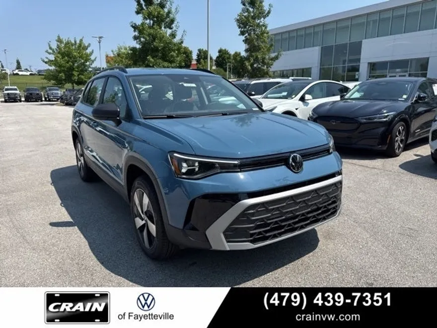 2025 Volkswagen Taos S photo 1