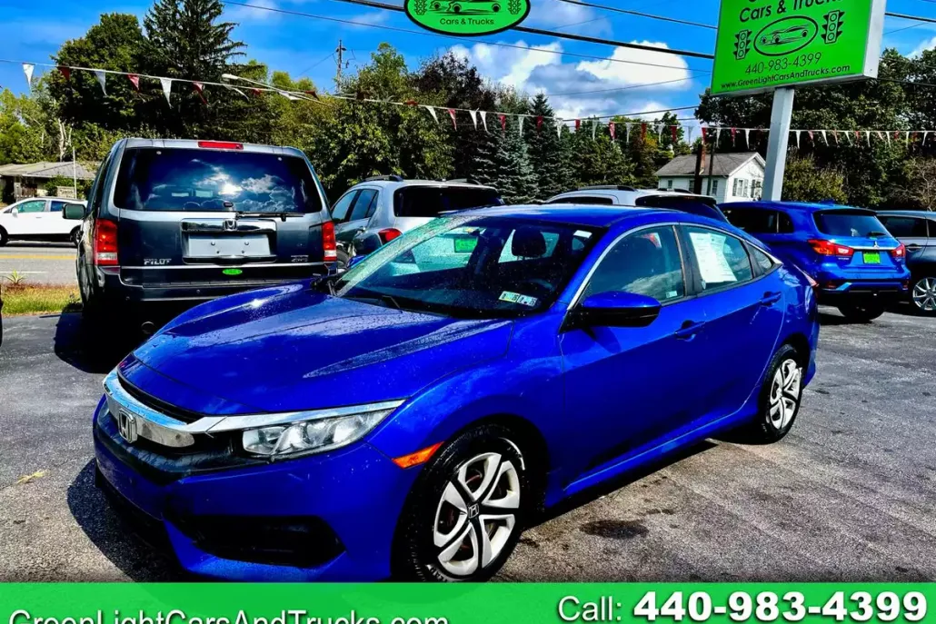 2018 Honda Civic LX photo 1