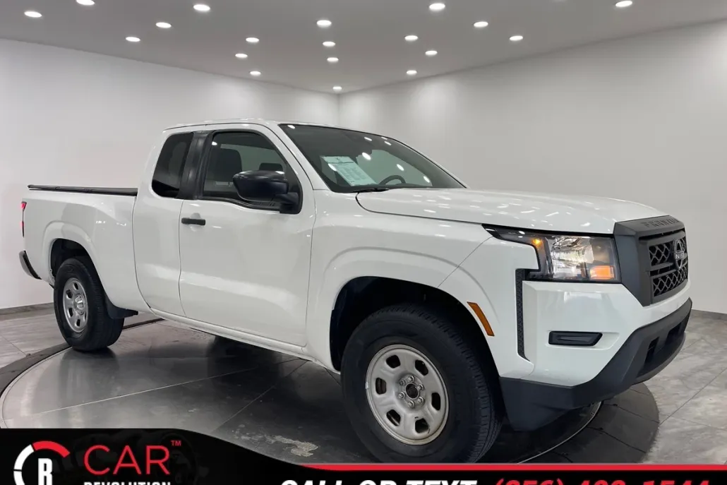 2022 Nissan Frontier S photo 1