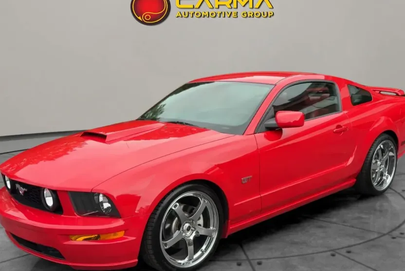 2005 Ford Mustang GT Premium photo 1