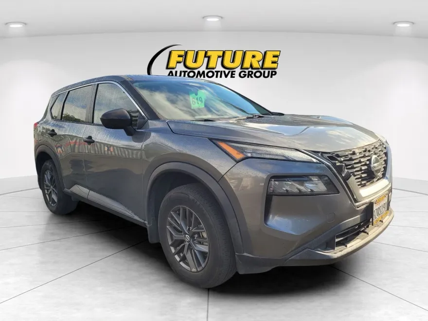 2021 Nissan Rogue S photo 1