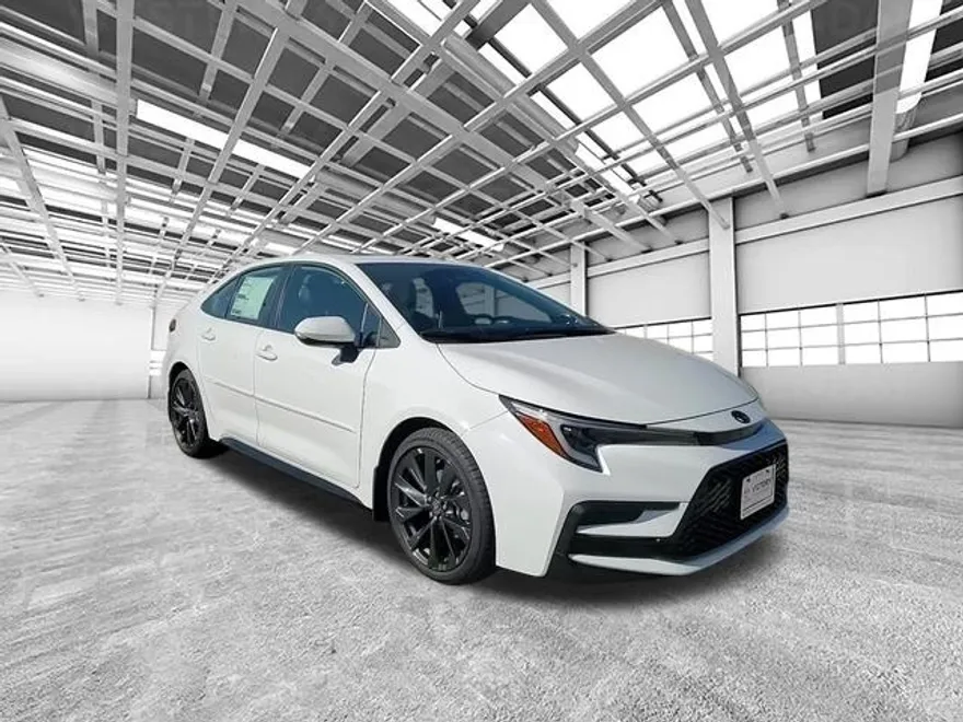 2026 Toyota Corolla XSE photo 1