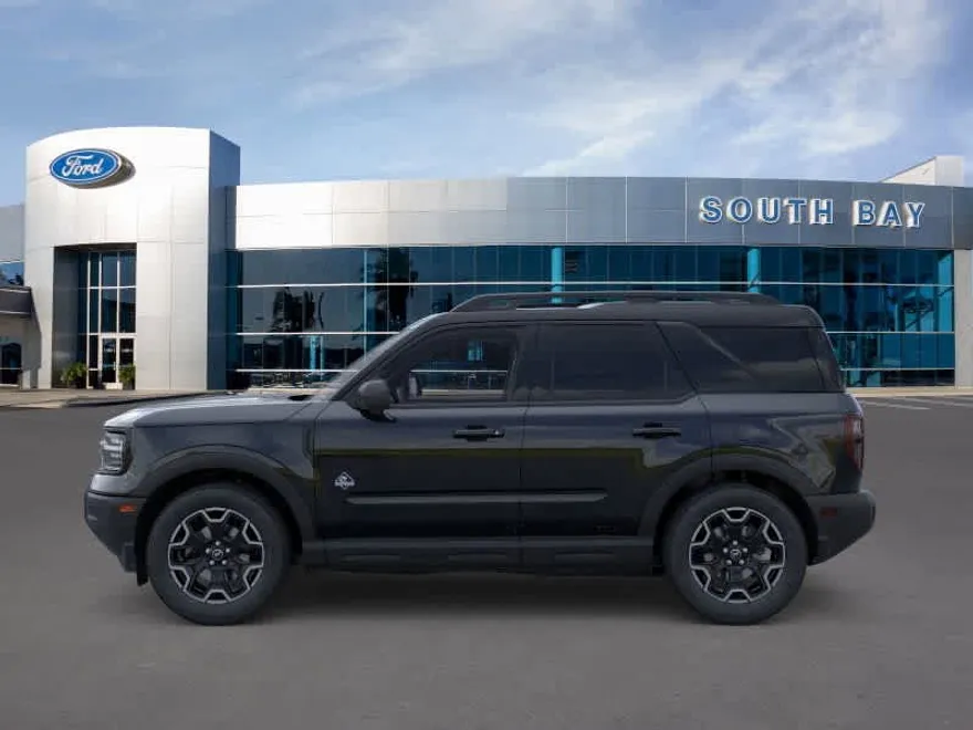 2025 Ford Bronco Sport Outer Banks photo 1