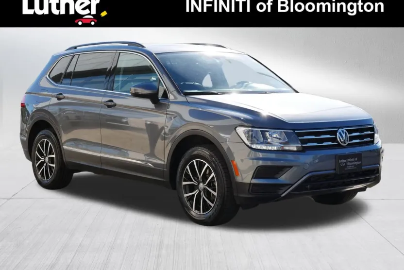 2021 Volkswagen Tiguan R-Line Black SEL photo 1