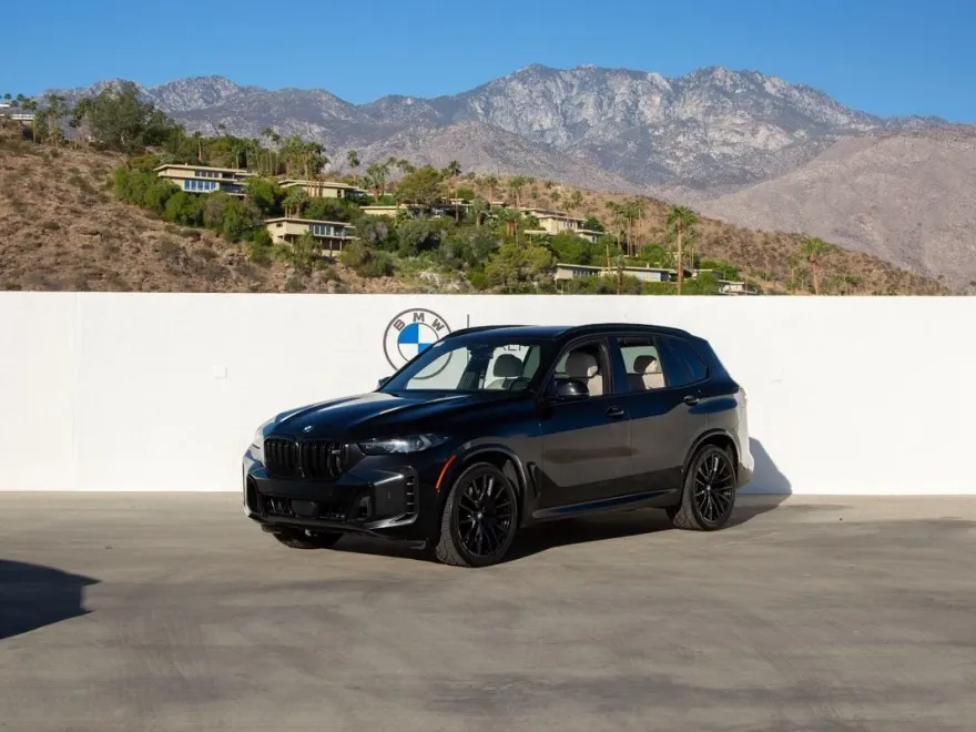 2025 Bmw X5 M60i photo 1