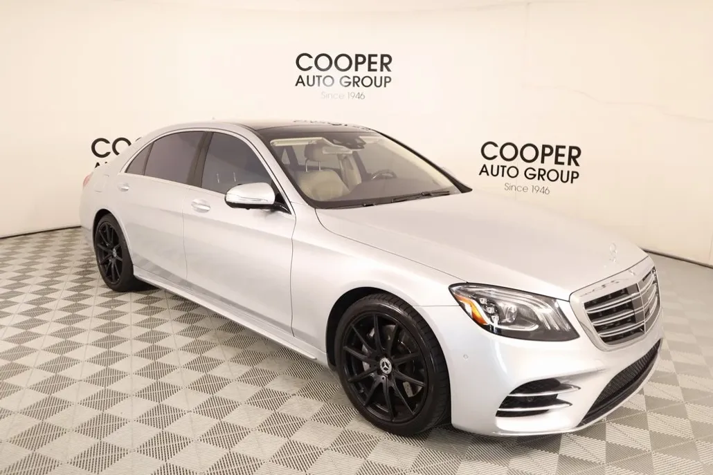 2019 Mercedes Benz S 560 photo 1