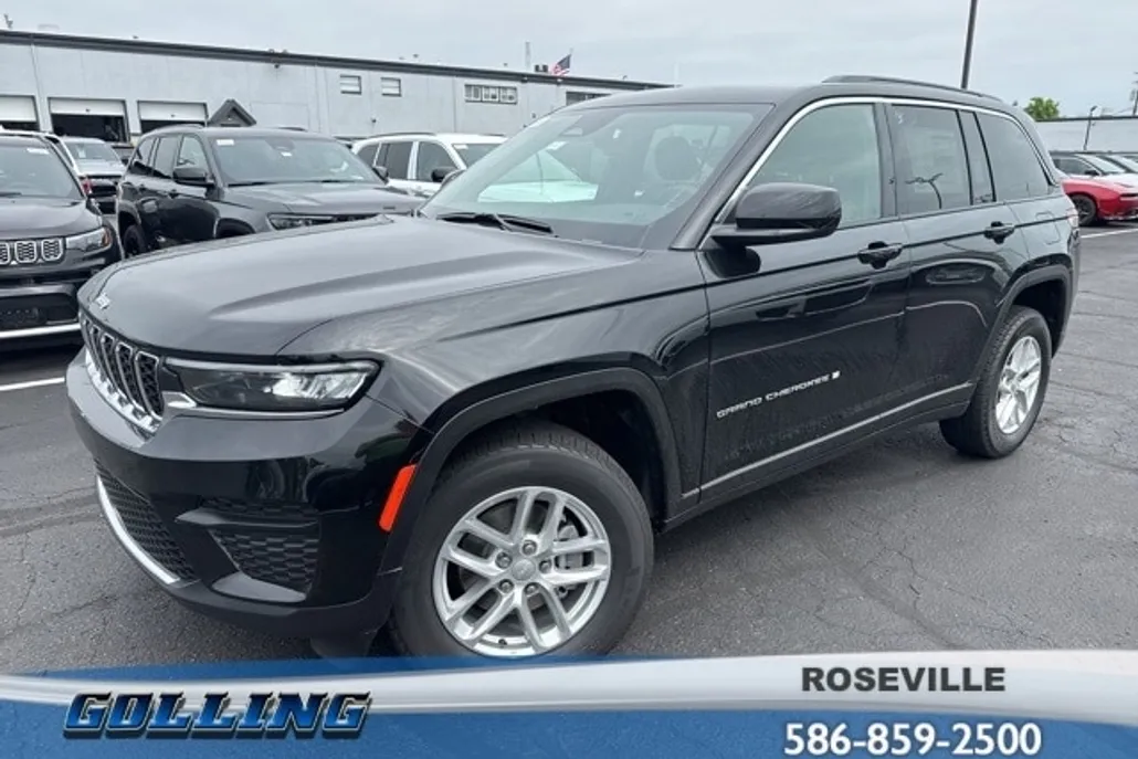 2025 Jeep Grand Cherokee Laredo photo 1