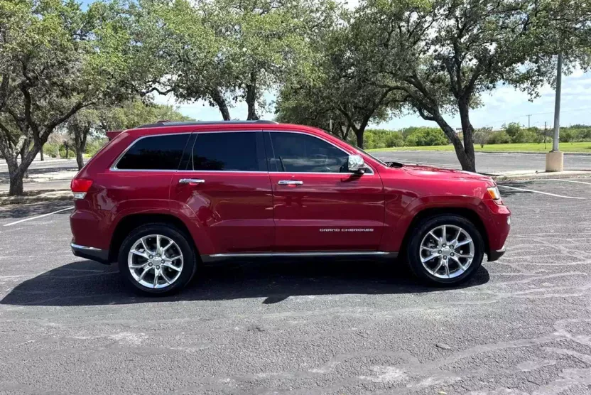 2015 Jeep Grand Cherokee Summit Sport photo 1