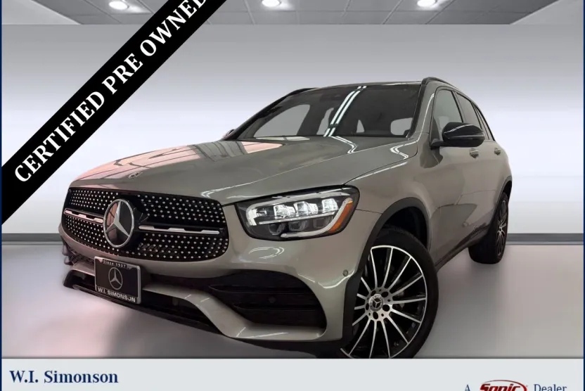 2022 Mercedes Benz GLC 300 photo 1