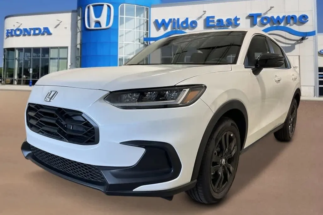 2026 Honda HR-V Sport photo 1