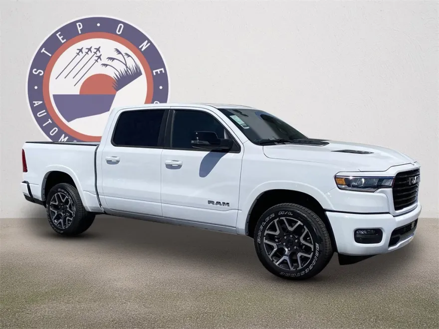 2025 Ram 1500 Laramie photo 1