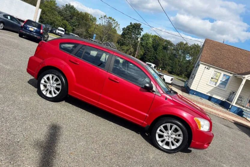 2011 Dodge Caliber Heat photo 1