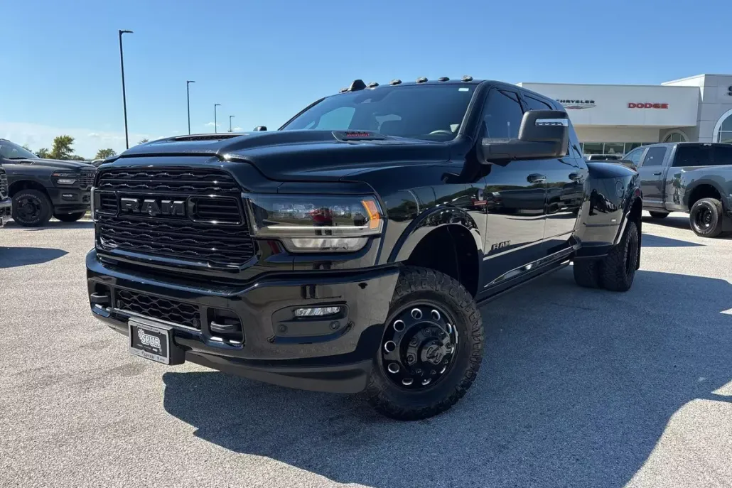 2024 Ram 3500 Limited photo 1