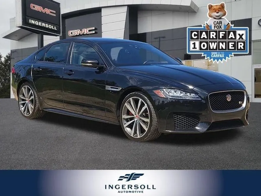 2017 Jaguar XF S photo 1