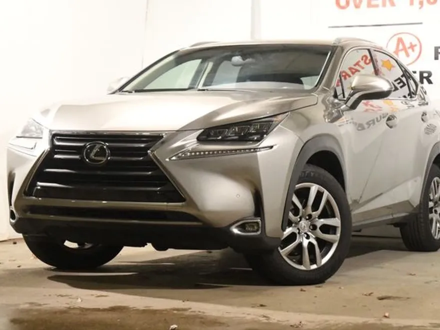 2016 Lexus NX 200t Luxury photo 1