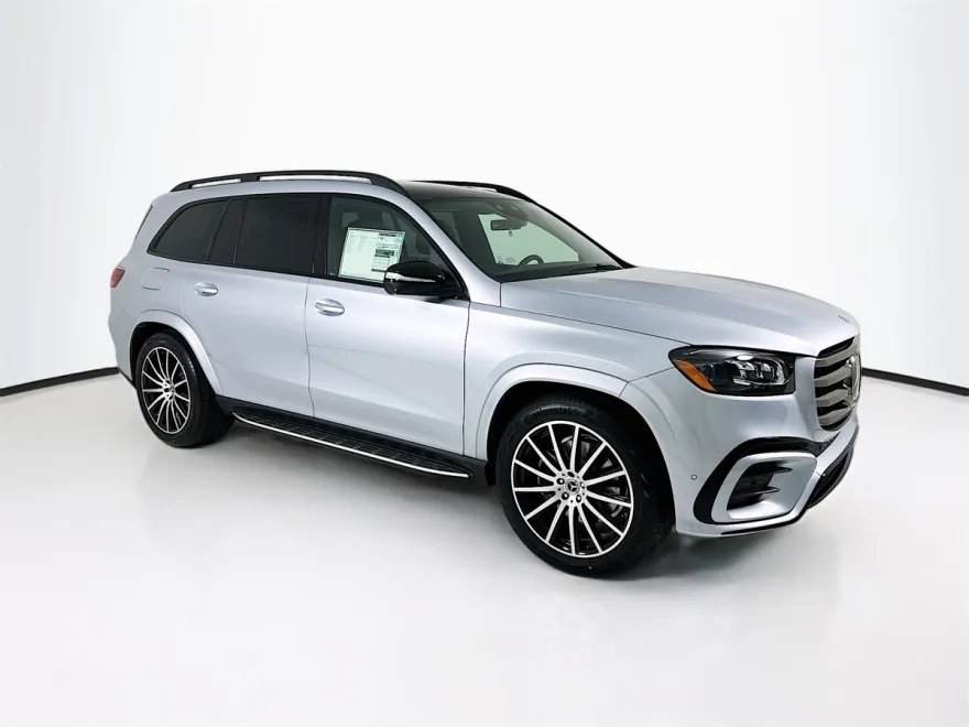 2025 Mercedes Benz GLS 580 4MATIC photo 1