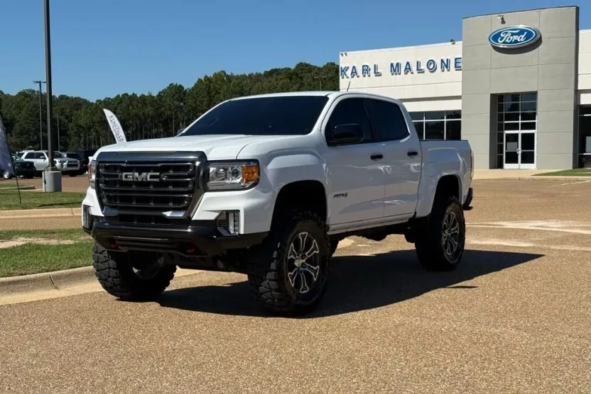 2022 Gmc Canyon AT4 photo 1