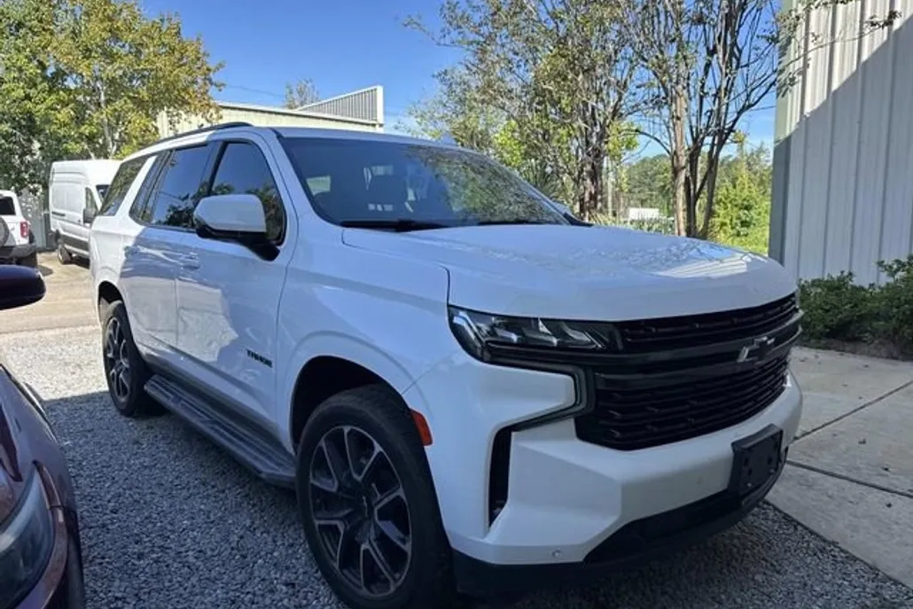2021 Chevrolet Tahoe RST photo 1
