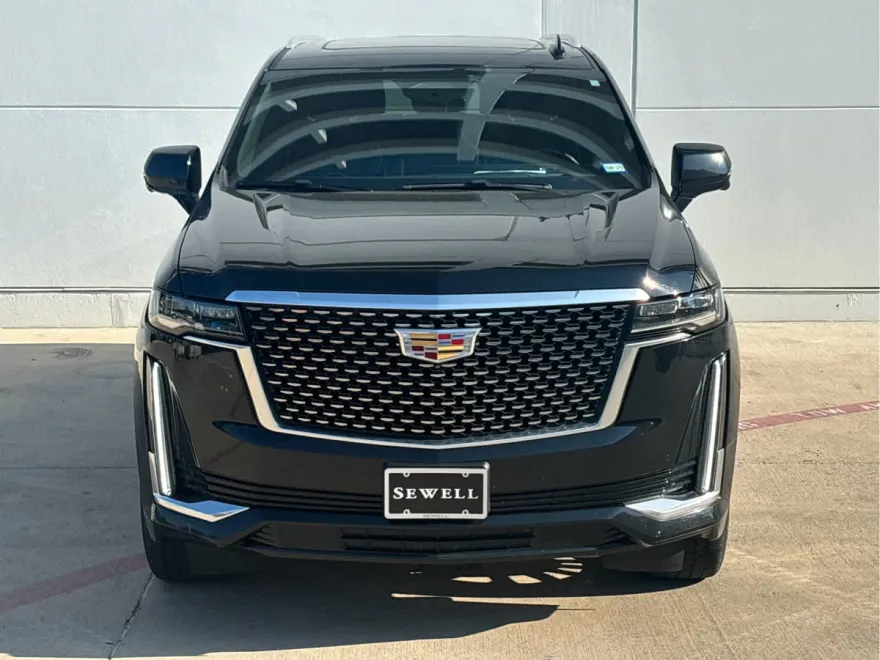 2023 Cadillac Escalade Premium Luxury photo 1