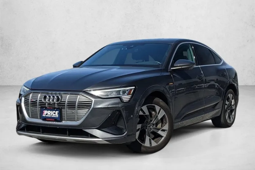 2023 Audi e-tron Sportback S line Premium photo 1