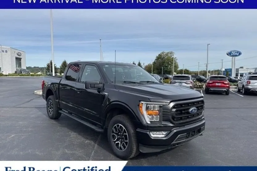 2023 Ford F-150 XLT photo 1