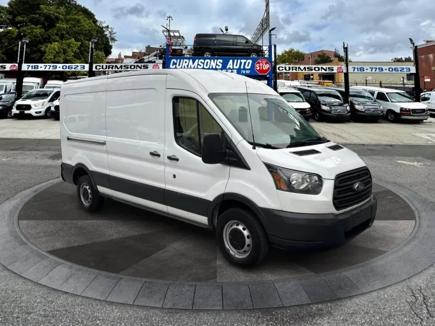 2017 Ford Transit Van photo 1