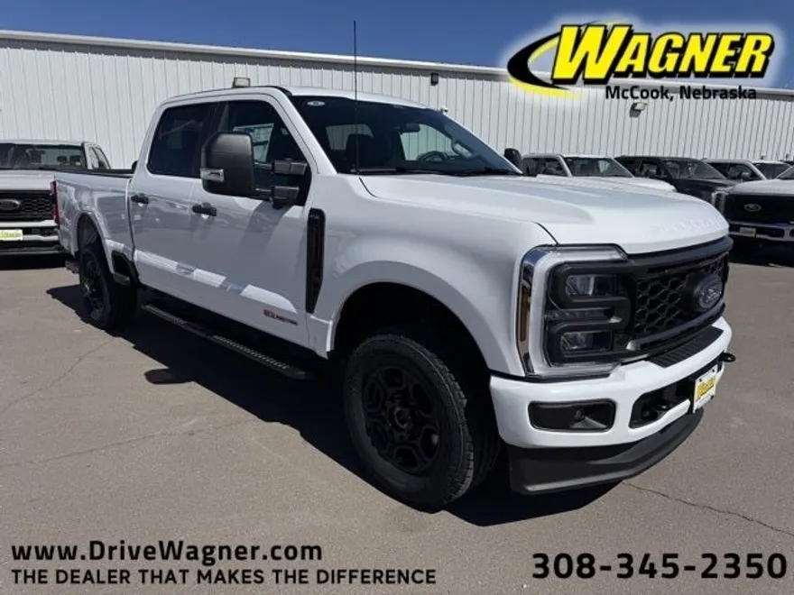 2025 Ford F-250 photo 1