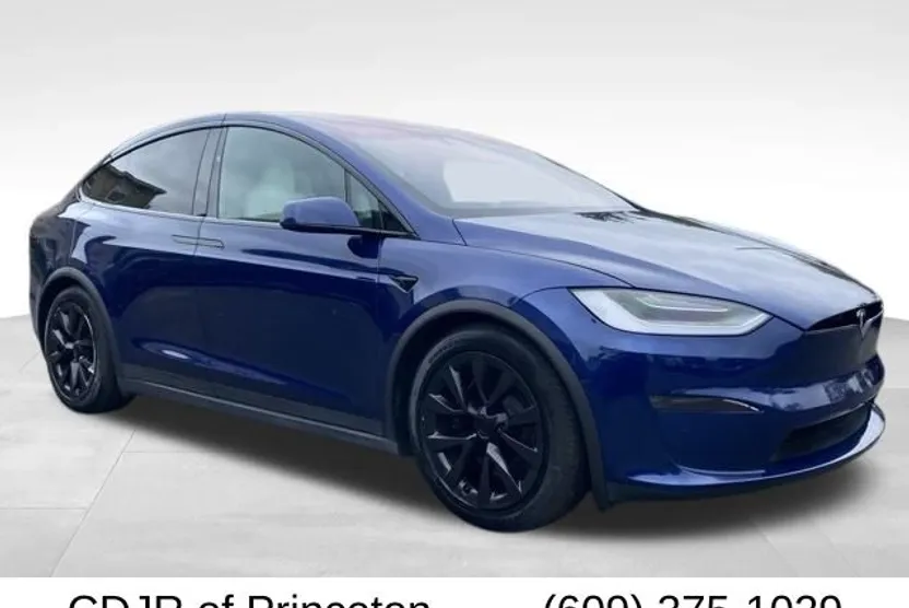 2022 Tesla Model X photo 1