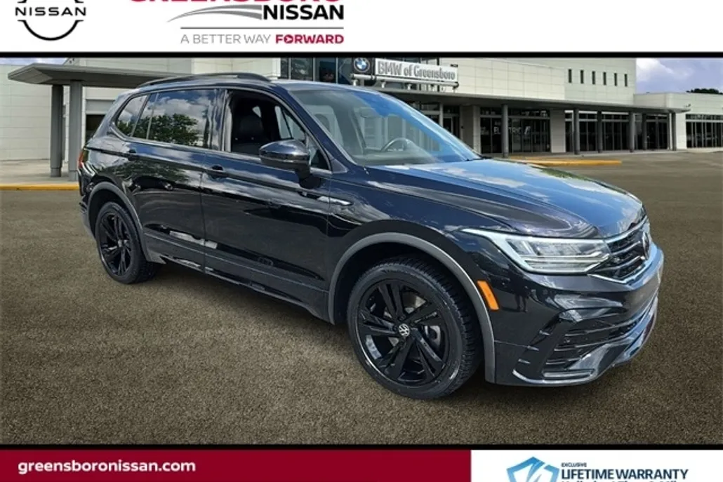 2023 Volkswagen Tiguan SE R-Line Black photo 1