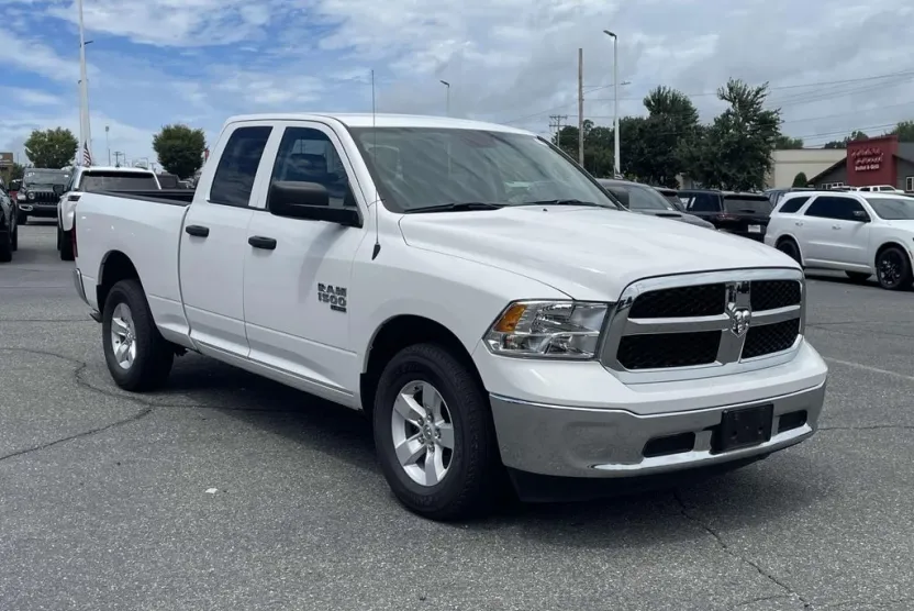 2024 Ram 1500 Classic SLT photo 1