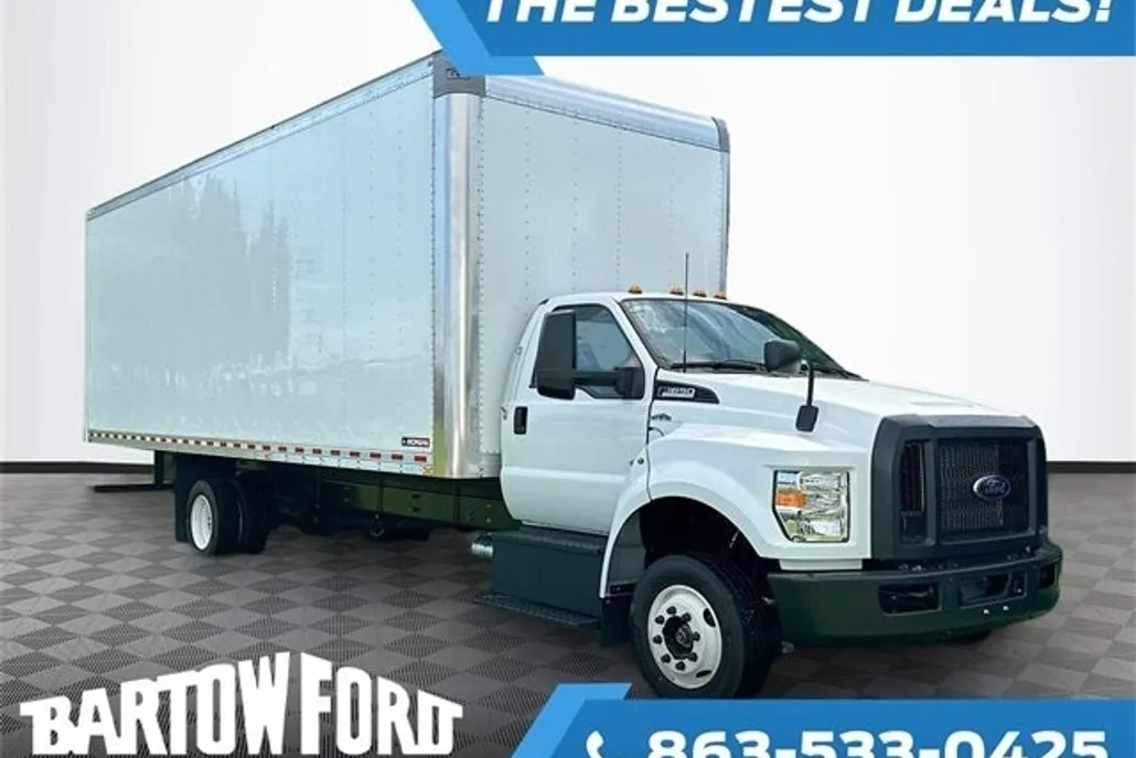 2025 Ford F-650 SuperCab photo 1