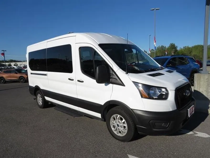 2023 Ford Transit photo 1