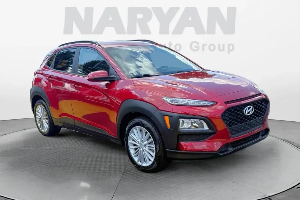 2021 Hyundai Kona SEL photo 1