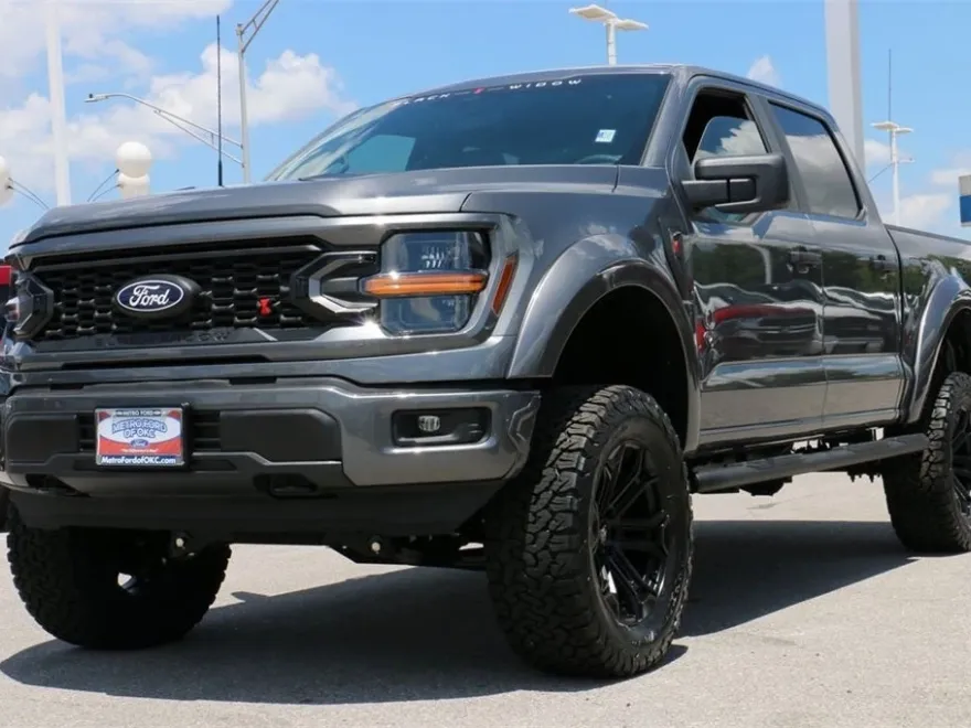 2025 Ford F-150 STX photo 1