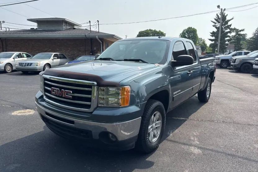 2013 Gmc Sierra 1500 SLE photo 1