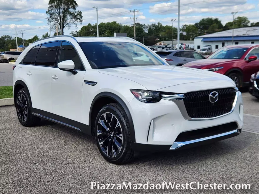 2024 Mazda CX-90 Premium Plus photo 1