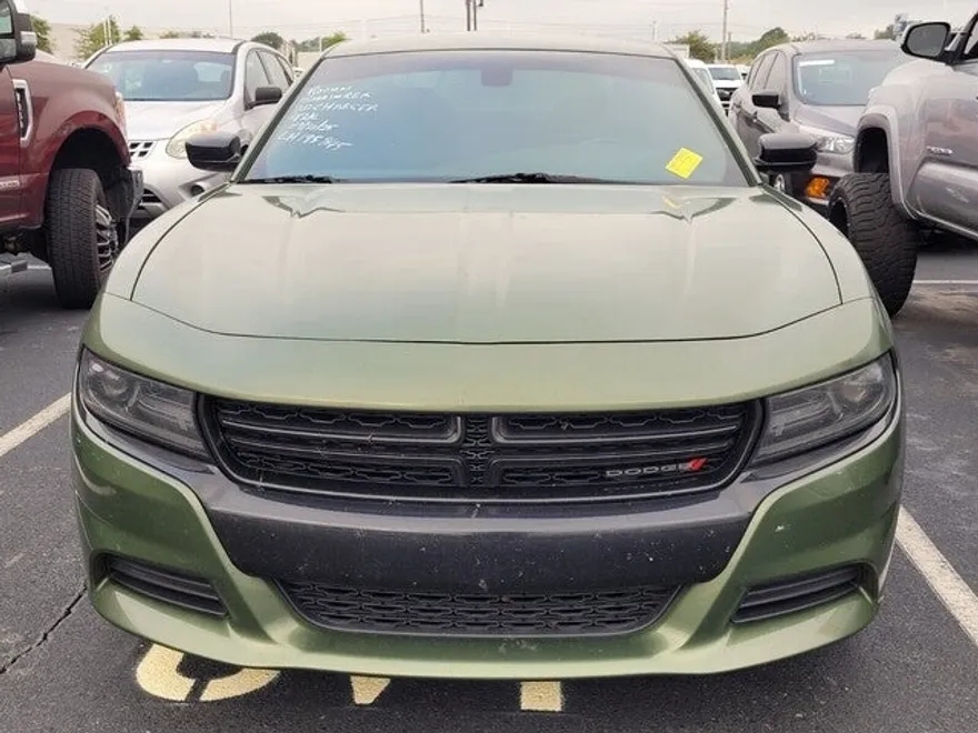 2020 Dodge Charger SXT photo 1