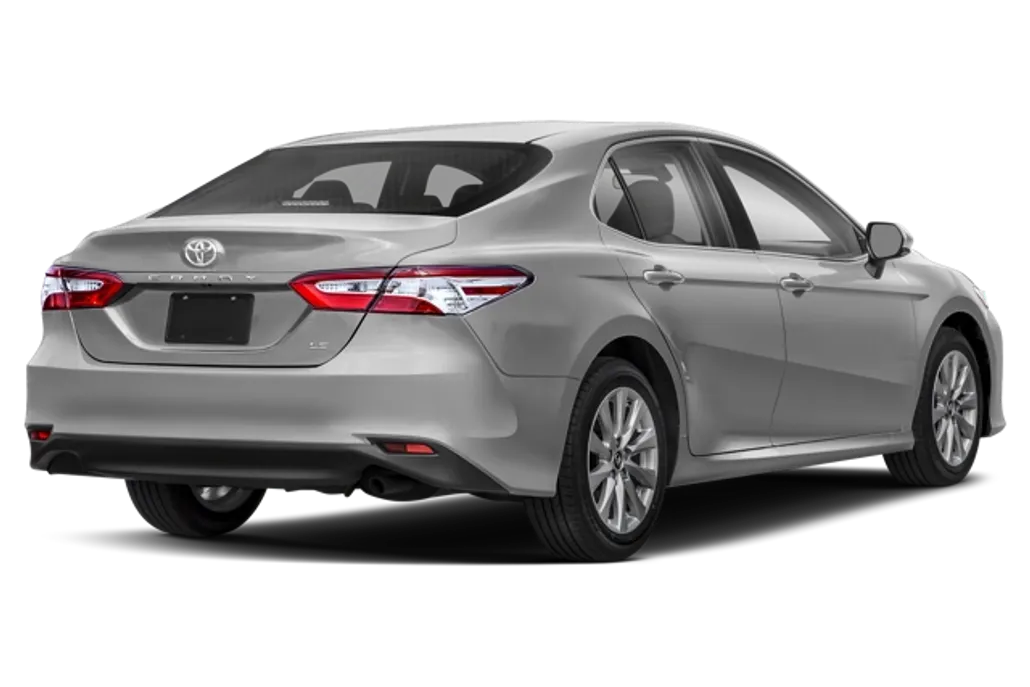 2019 Toyota Camry LE photo 1